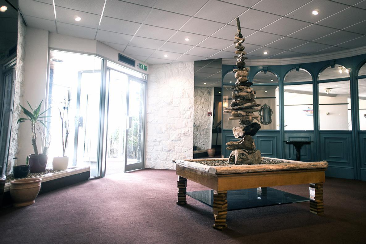 Driftwood Inn Saint Saviour Interior foto